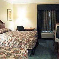 La Quinta & By Wyndham Outlet Mall Hotel